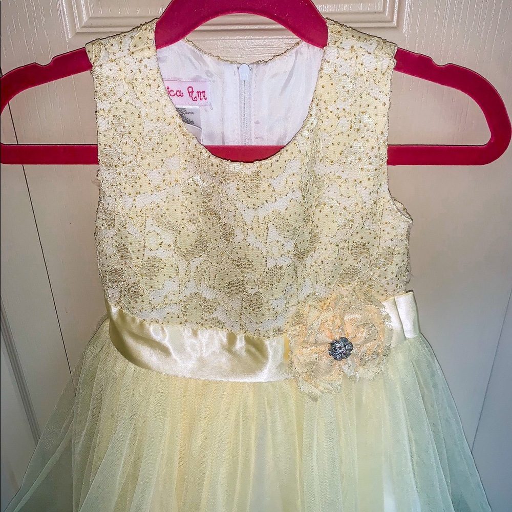 Spring Dress - Picture 2 of 3